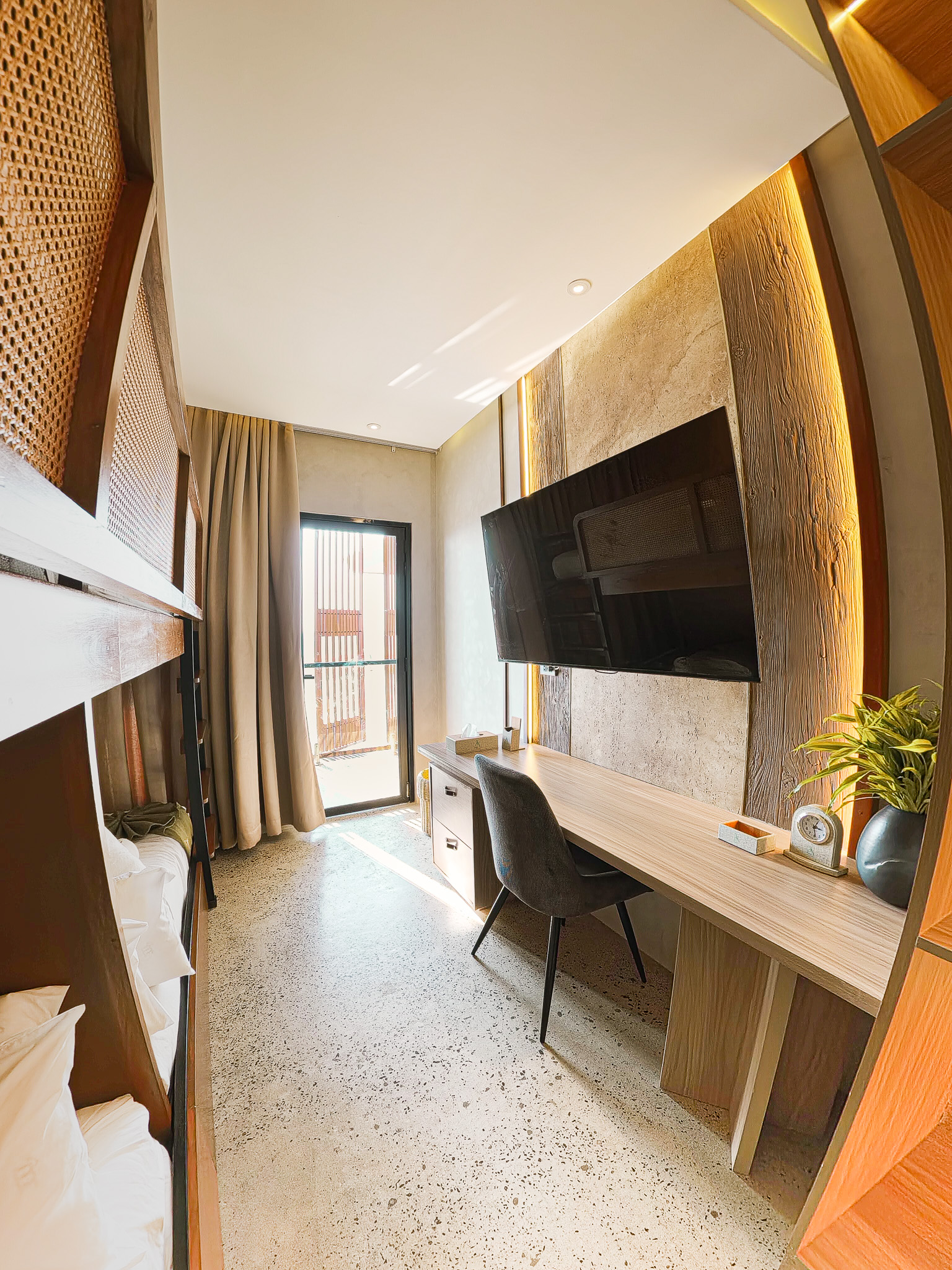 Black Villa Room 3