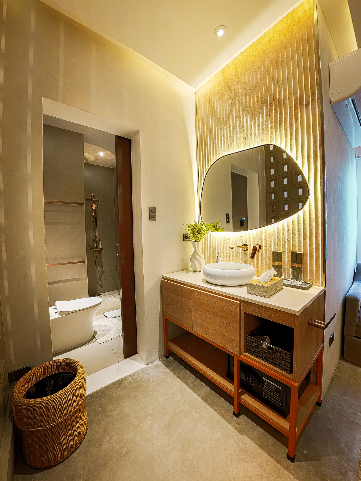 White Villa Room 2
