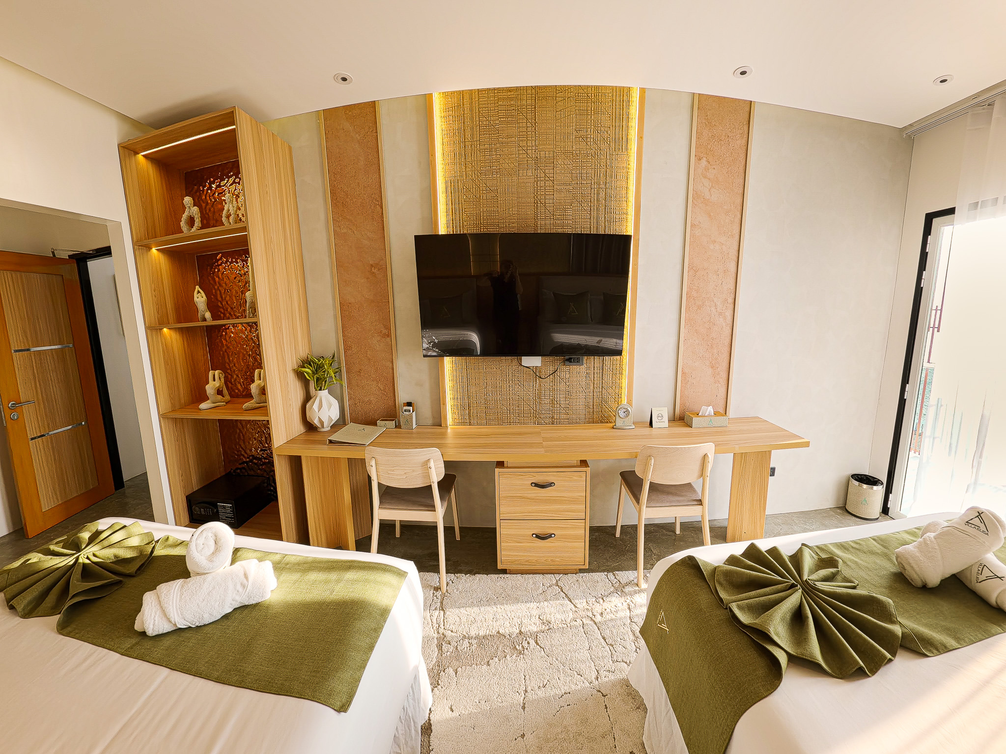 White Villa Room 4
